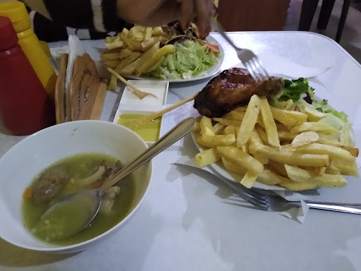 El Paraiso Pollería