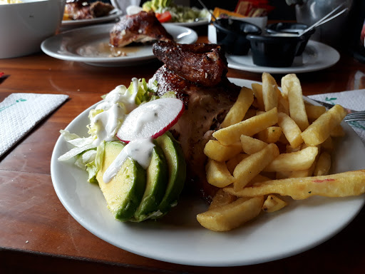 Pardos Chicken Santa Cruz