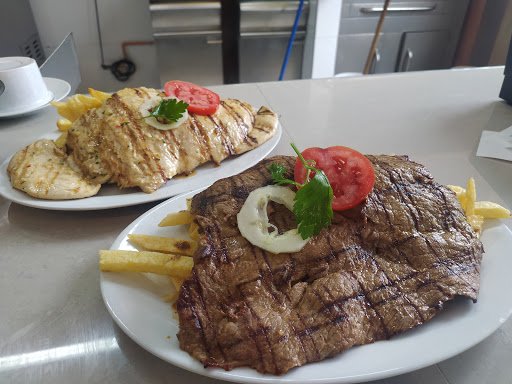 Pollos y Parrillas Ricco's - Lince