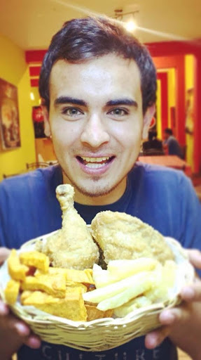 Violet's Chicken - Pollos en canasta