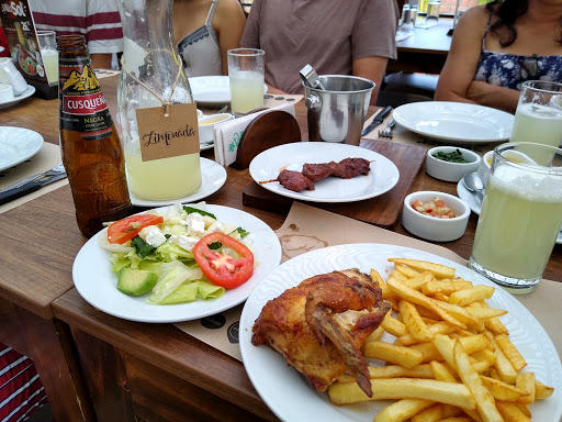 Villa Chicken Miraflores